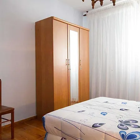 - 4 Bedrooms - 60295 피니스테레